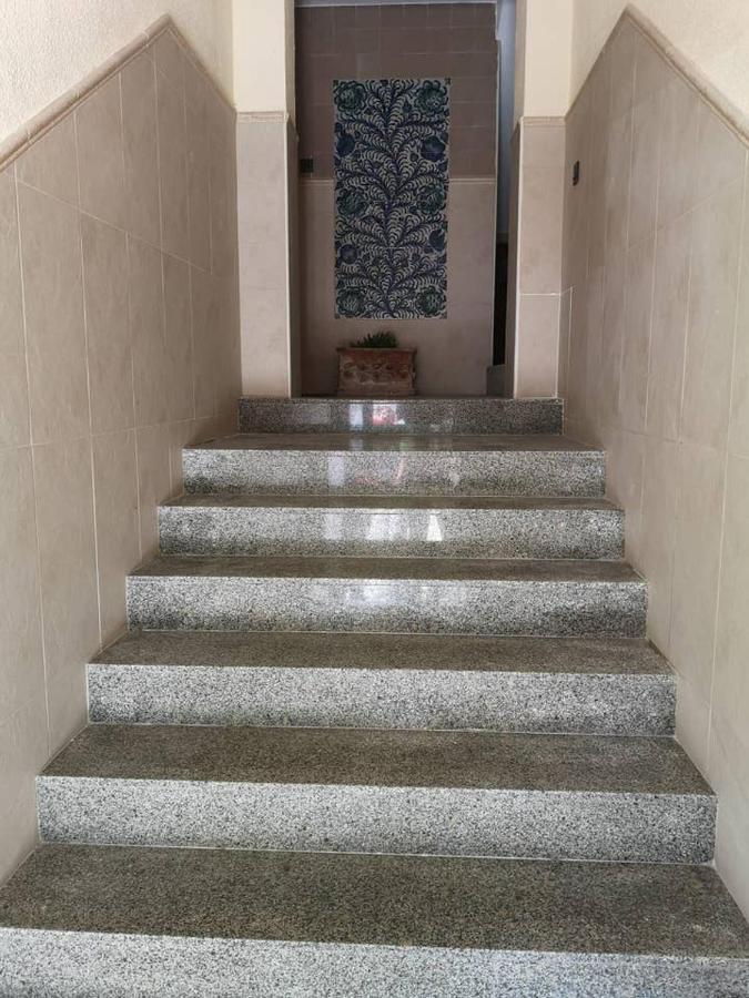 Piso Para Cuatro A Los Pies De La Alhambra Granada Exterior foto